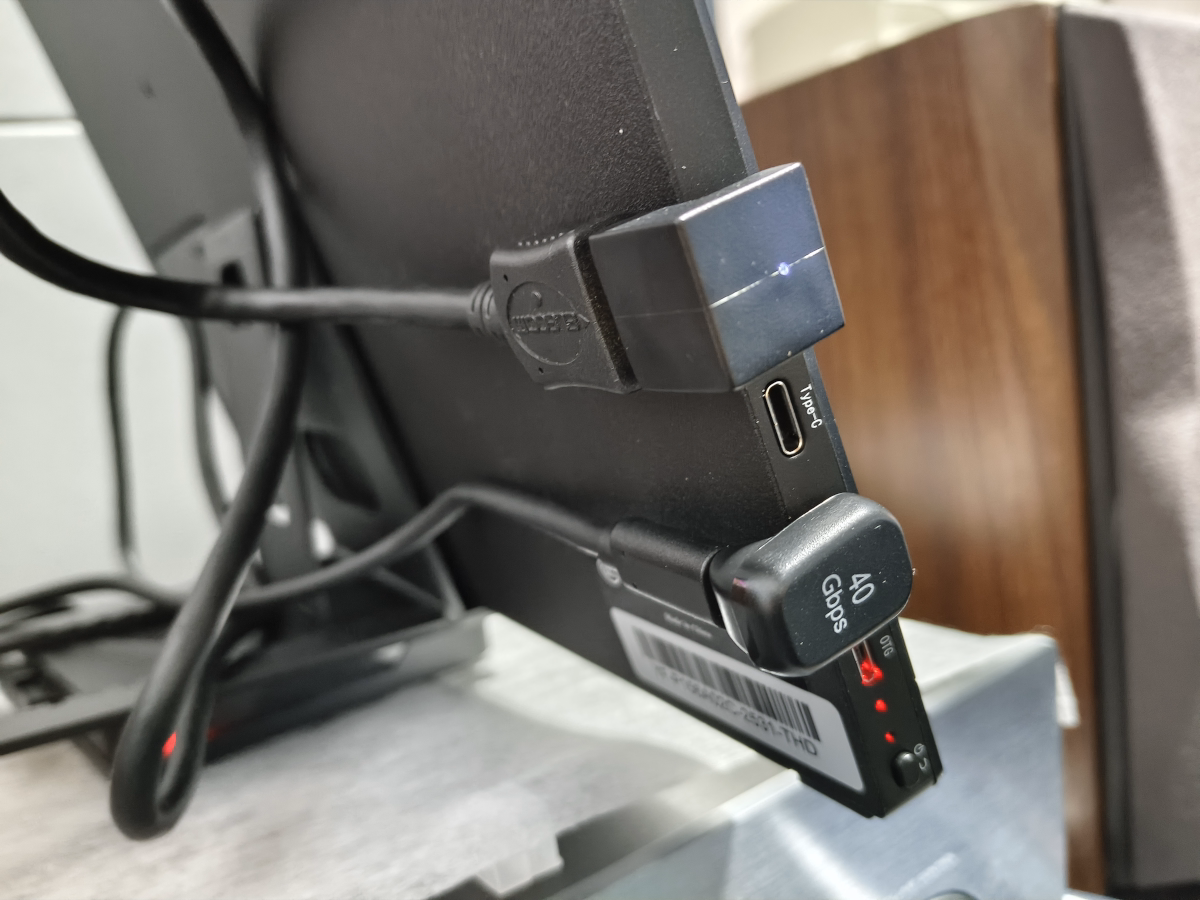 格安の15インチ中華モバイルディスプレイを買ってみた 20