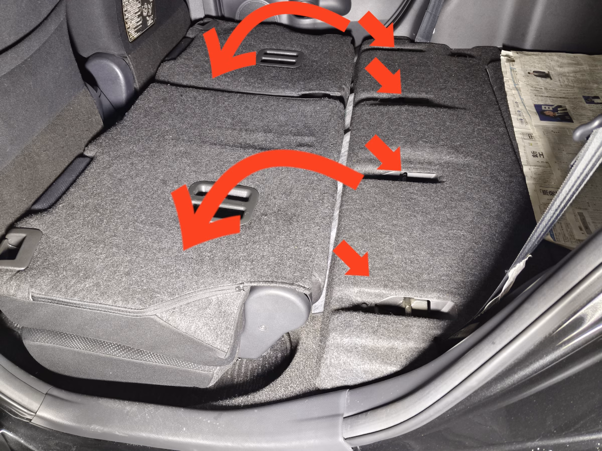 古い車の近代化改修 低グレード車をフロアの静音施工で超高級車並みの静けさに 3