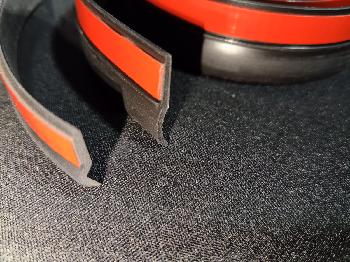 古い車の近代化改修 風切り音を静音化 前編 7